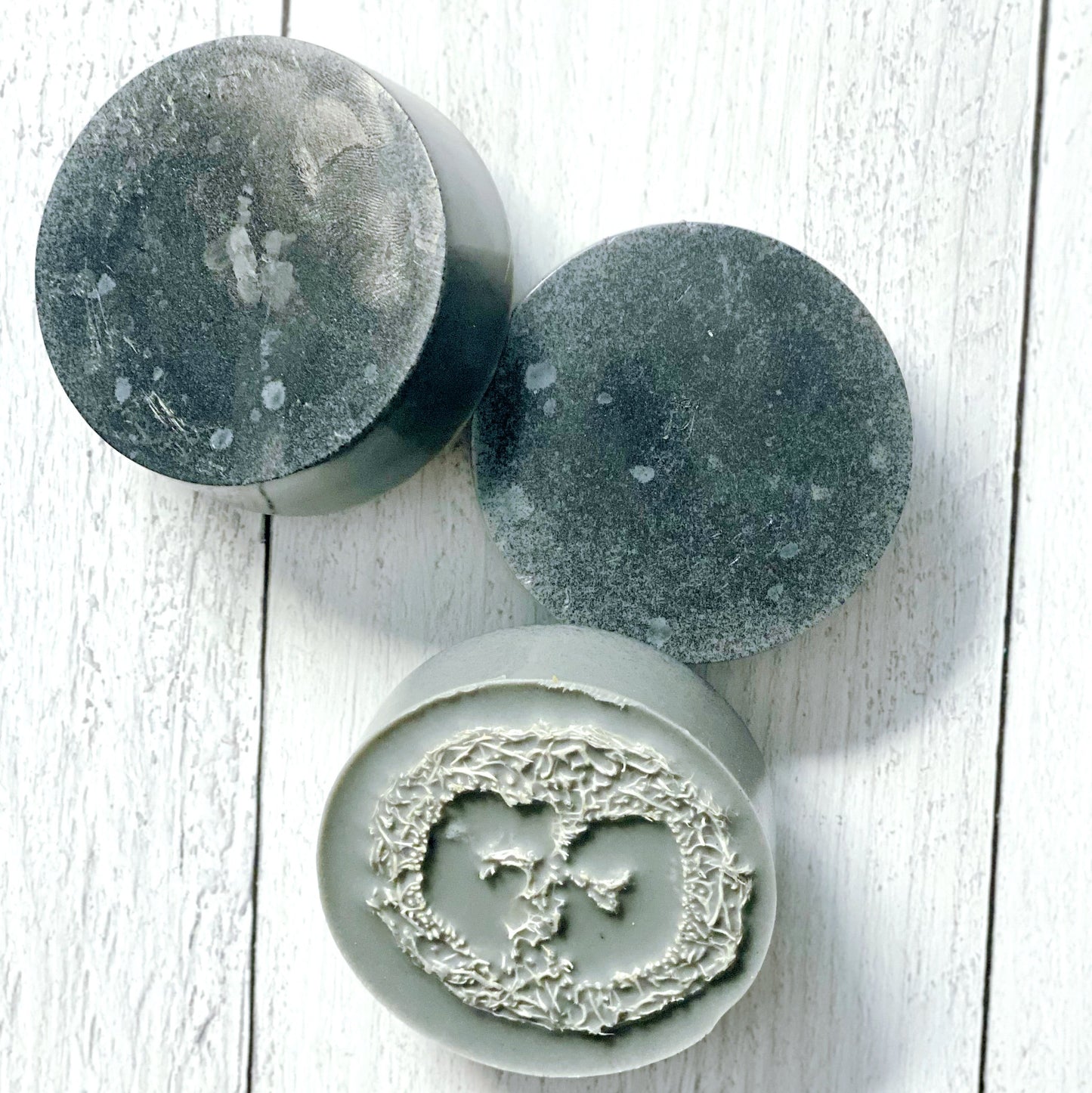 CLEANSE - Exfoliating Luffa Soap - Gaston - The Black Lab Soapery